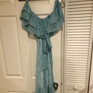 Flying Tomato Off-The-Shoulder Midi Dress Size S